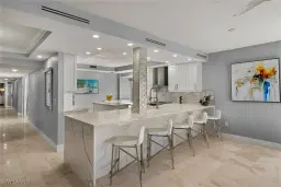 Picture of 10633 Gulf Shore Dr 3S, Naples, FL 34108