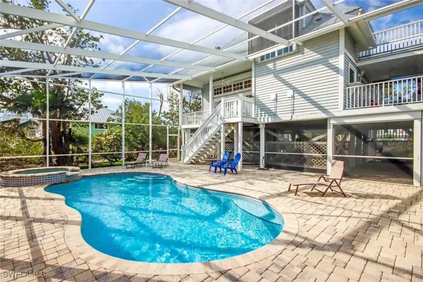 Picture of 254 Daniel Dr, Sanibel FL 33957