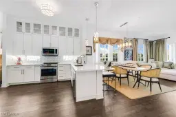 Picture of 700 Bentwater Cir 201, Naples, FL 34108