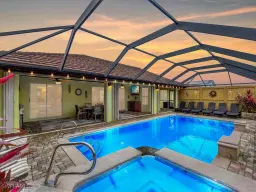 Picture of 1901 SE 13Th St, Cape Coral, FL 33990