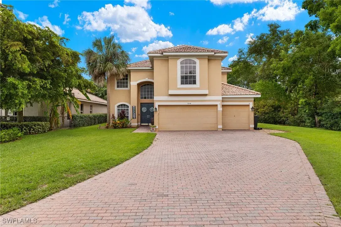 Picture of 9154 Estero River Cir, Estero, FL 33928