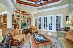 Picture of 2743 Olde Cypress Dr, Naples, FL 34119