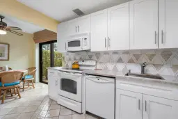 Picture of 11 Stratford Drive E A, Boynton Beach, FL 33436