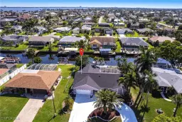 Picture of 2036 Everest Pkwy, Cape Coral, FL 33904