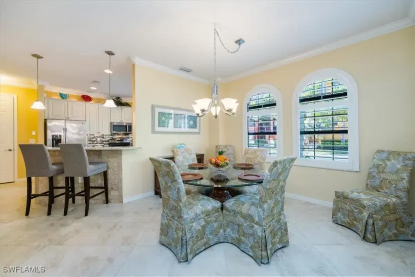 Picture of 9070 Albion Ln N 5801, Naples FL 34113