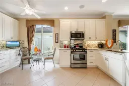 Picture of 10568 Avila Cir, Fort Myers, FL 33913
