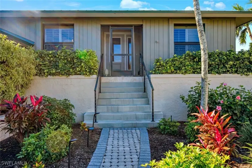 Picture of 1286 Par View Dr, Sanibel FL 33957