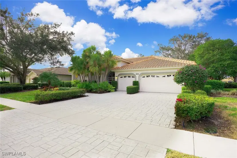 Picture of 8896 Lely Island Cir, Naples FL 34113