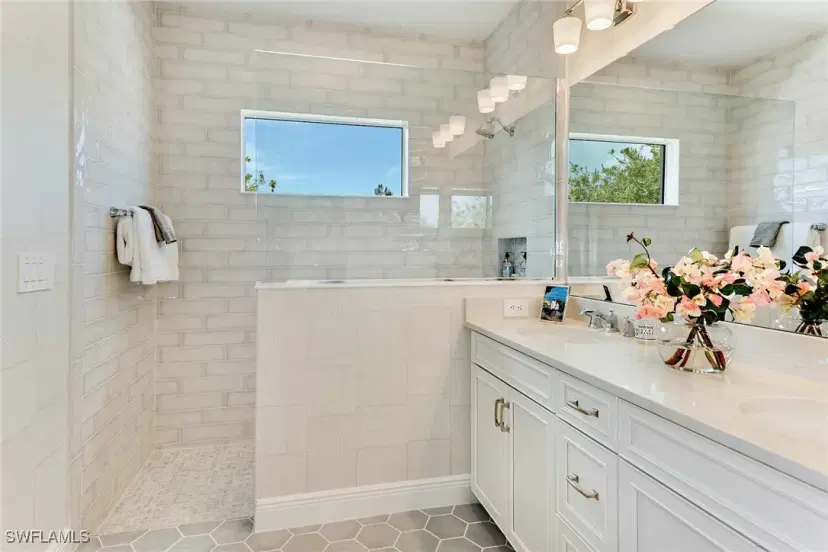 Picture of 13625 Heritage Preserve Dr, Fort Myers FL 33905