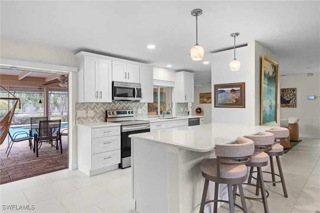 Picture of 539 Peck Ave, Fort Myers, FL 33919