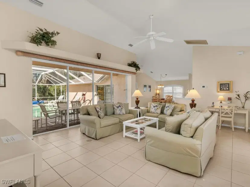 Picture of 1021 Briarwood Blvd, Naples FL 34104