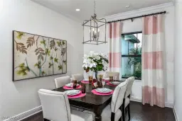 Picture of 4637 Centaurus Cir, Naples, FL 34120