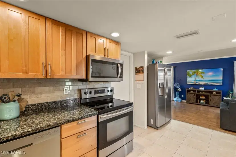 Picture of 4815 Bluefish Ct, Fort Myers FL 33919
