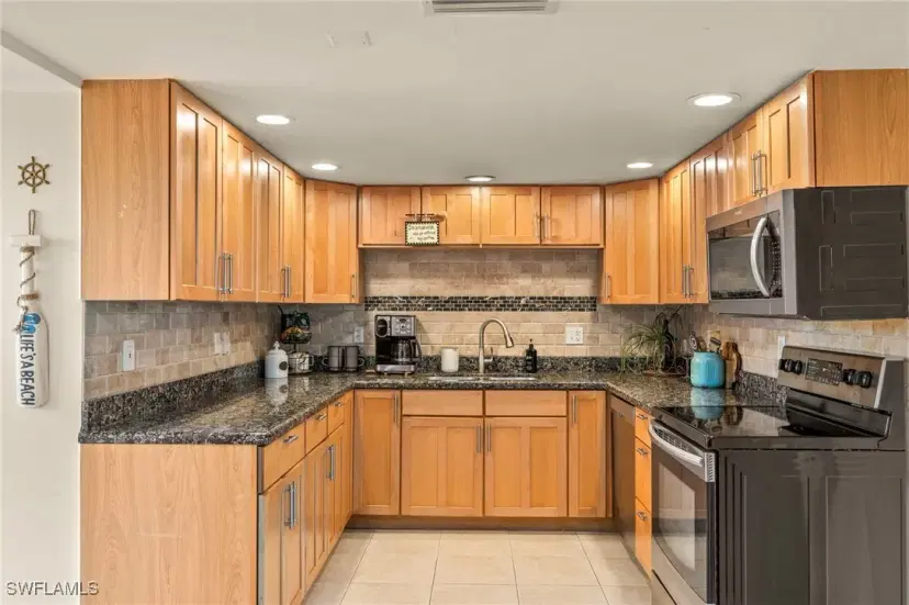 Picture of 4815 Bluefish Ct, Fort Myers FL 33919