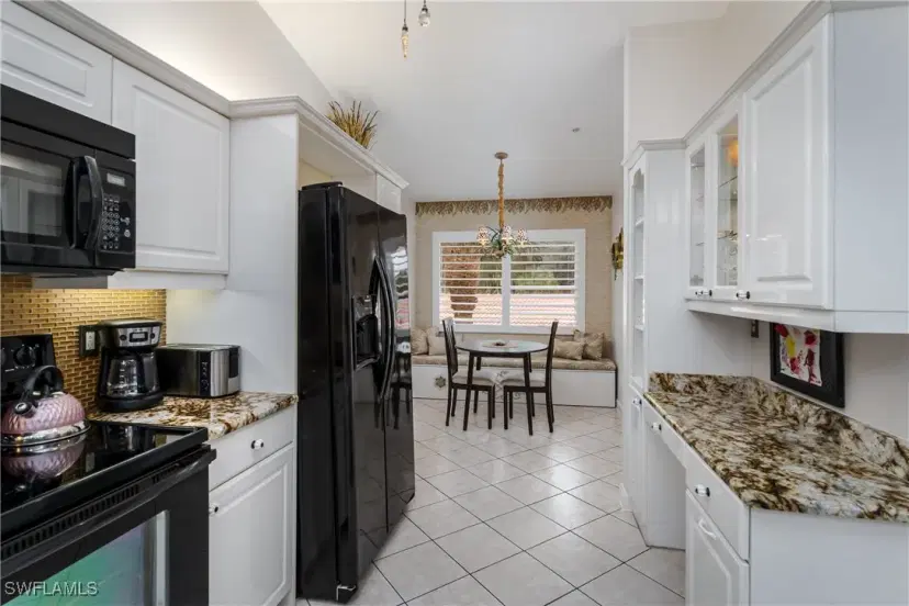Picture of 6750 Beach Resort Dr 10, Naples FL 34114