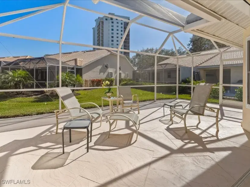 Picture of 682 Wiggins Bay Dr, Naples FL 34110