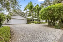 Picture of 2411 SW 29 Way, Fort Lauderdale, FL 33312