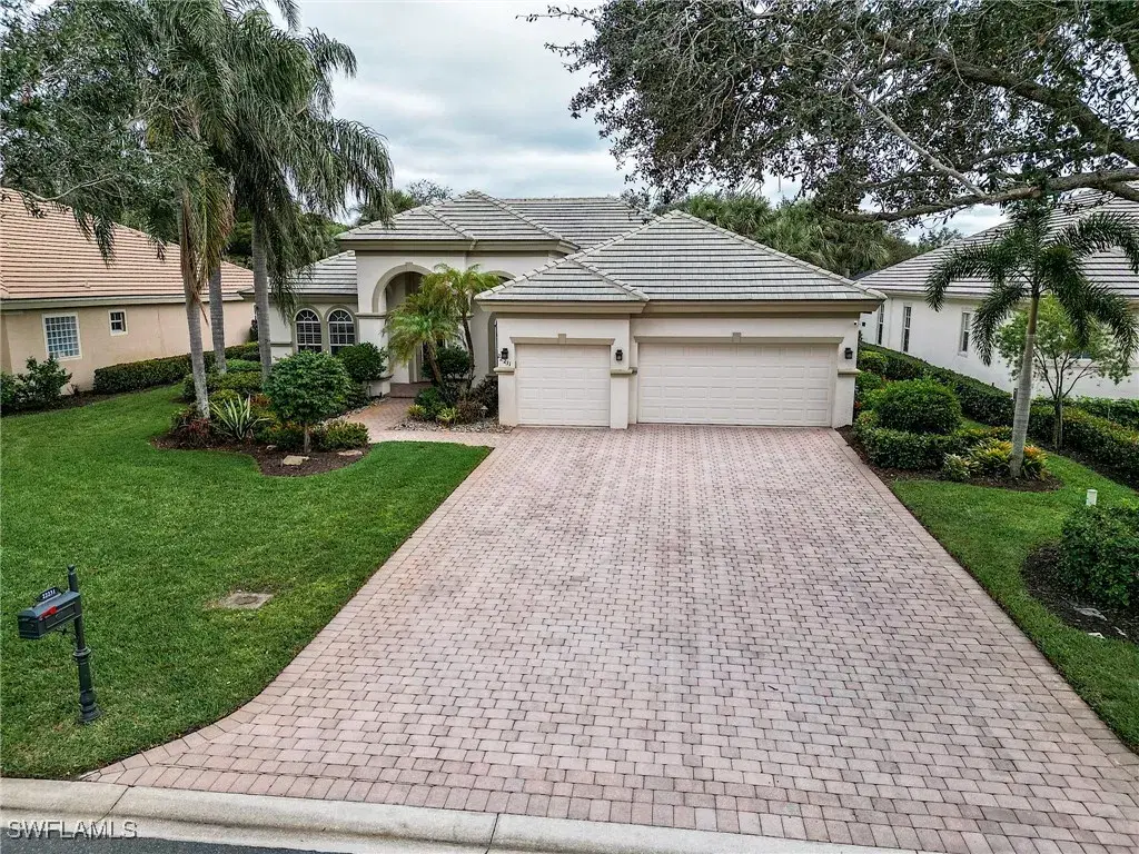 Picture of 22231 Kenwood Isle Dr, Estero, FL 34135