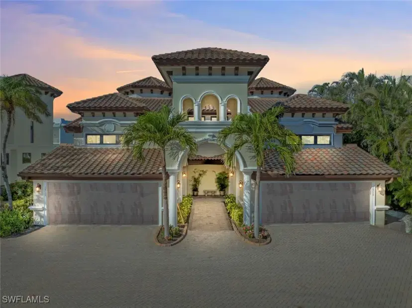 Picture of 1311 Chesapeake Ave 4A, Naples FL 34102