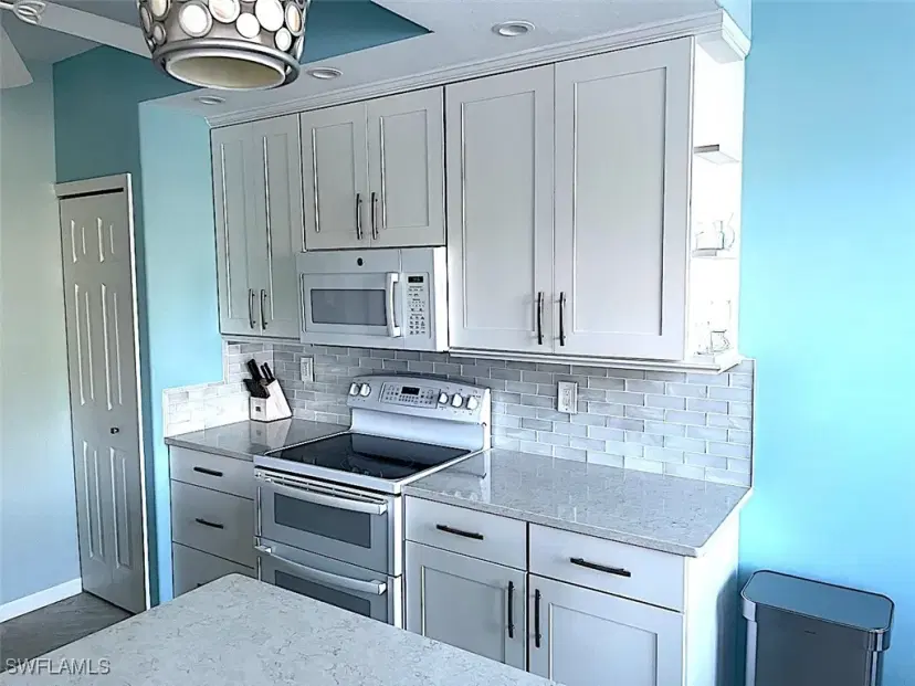 Picture of 2135 Arielle Dr 2407, Naples FL 34109