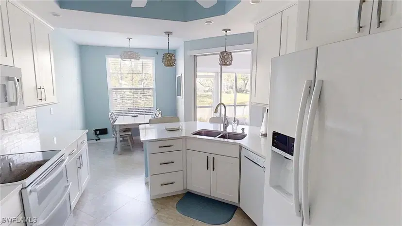 Picture of 2135 Arielle Dr 2407, Naples FL 34109