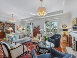 Picture of 625 5Th Ave S Ph-302, Naples, FL 34102