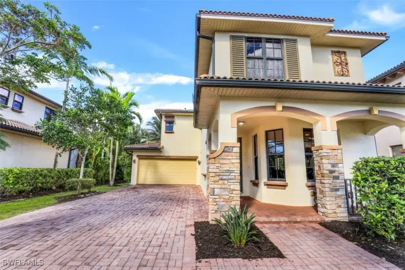 Picture of 1241 Kendari Ter, Naples FL 34113