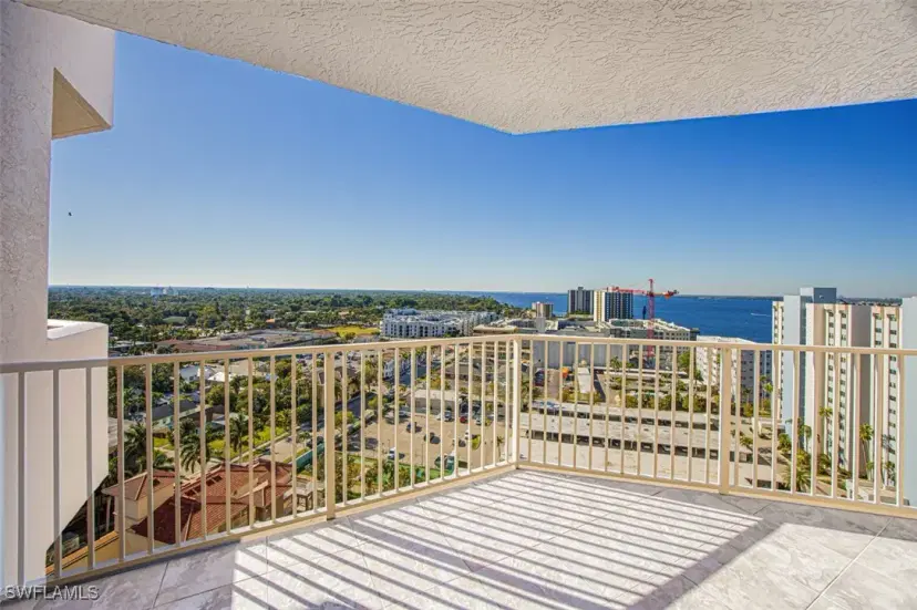 Picture of 2090 W 1St St G1607, Fort Myers FL 33901