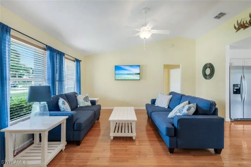 Picture of 1925 SW 17Th Pl, Cape Coral FL 33991