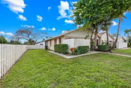 Picture of 224 SE 1St Cir 19A, Boynton Beach, FL 33435