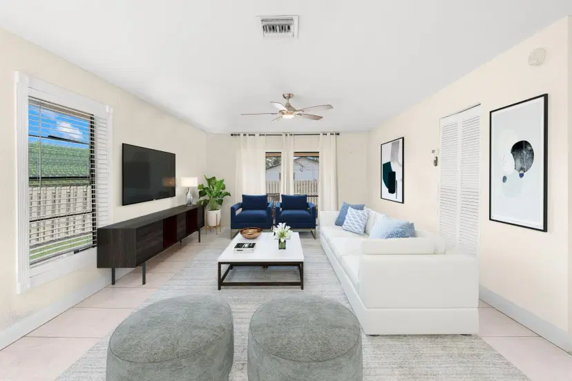 Picture of 224 SE 1St Cir 19A, Boynton Beach FL 33435