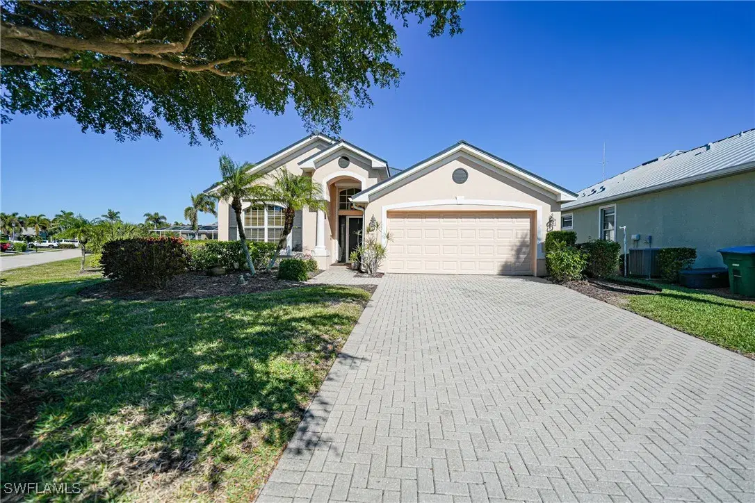 Picture of 2697 Brightside Ct, Cape Coral, FL 33991