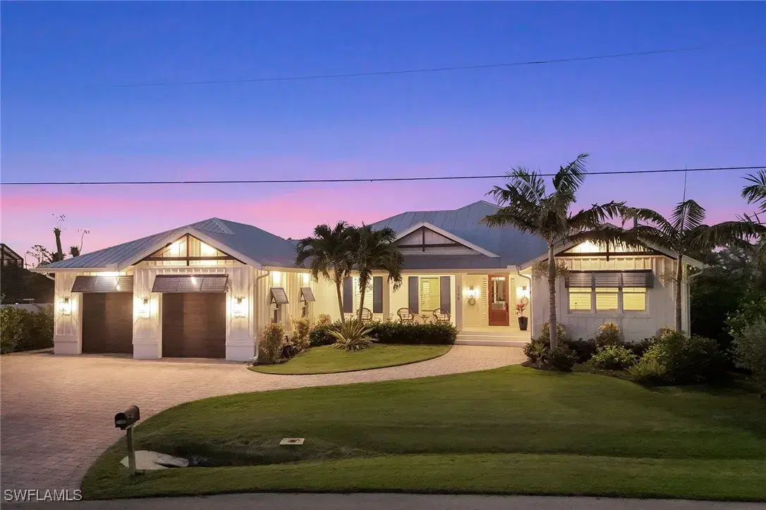 Picture of 2195 Harbor Rd, Naples, FL 34104