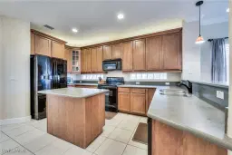 Picture of 1970 Par Dr, Naples, FL 34120