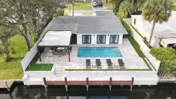 Picture of 2442 Key Largo Ln, Fort Lauderdale, FL 33312