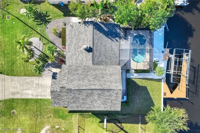 Picture of 2215 SE 15Th St, Cape Coral FL 33990