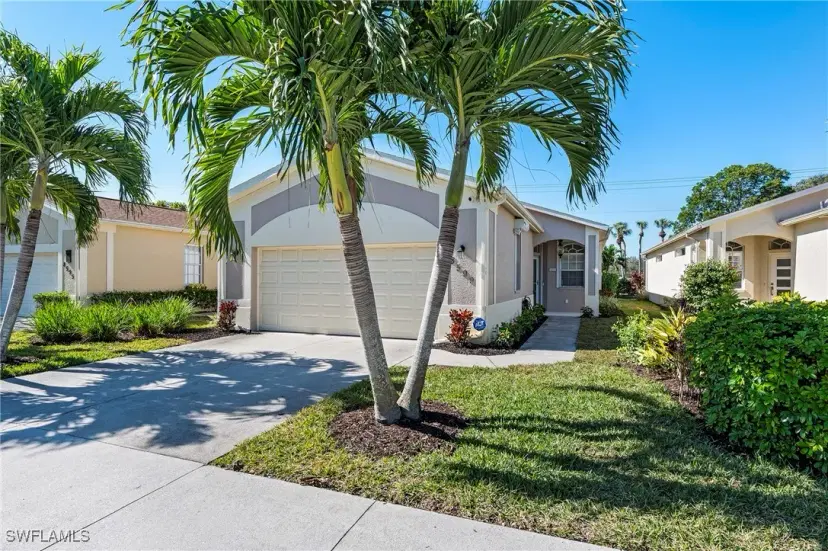 Picture of 8599 Ibis Cove Cir, Naples FL 34119