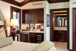 Picture of 301 Australian Avenue 306, Palm Beach, FL 33480