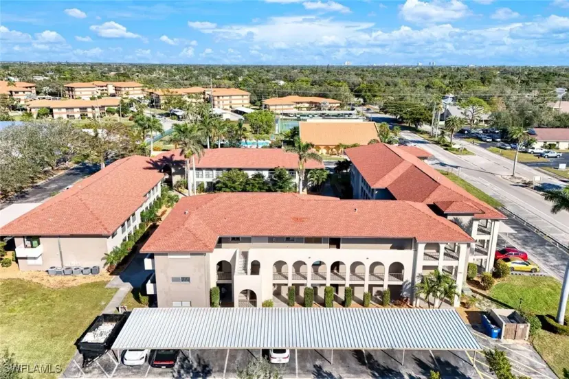 Picture of 6102 Whiskey Creek Dr 105, Fort Myers FL 33919