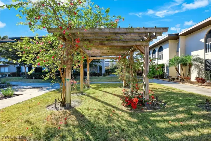 Picture of 6102 Whiskey Creek Dr 105, Fort Myers FL 33919