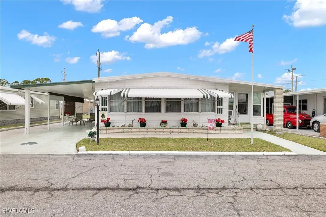Picture of 9004 Arbor Dr, North Fort Myers, FL 33903
