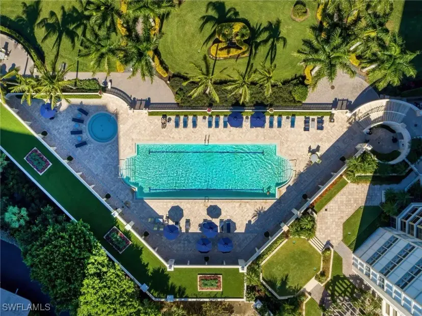 Picture of 4021 Gulf Shore Blvd N V-16, Naples FL 34103