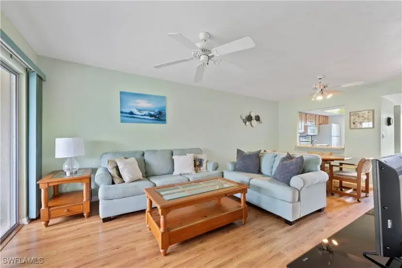 Picture of 1018 Manatee Rd E302, Naples FL 34114