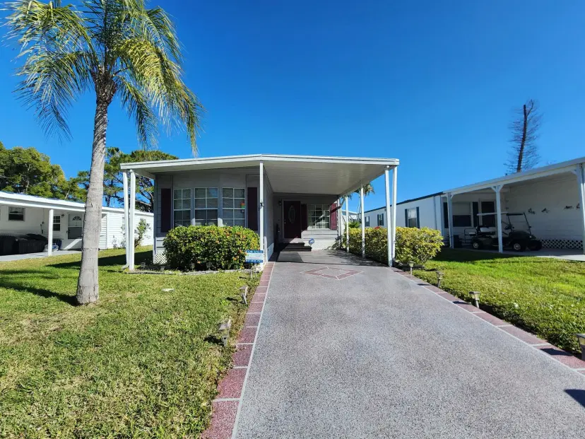 Picture of 16 E Caribbean, Port St Lucie FL 34952