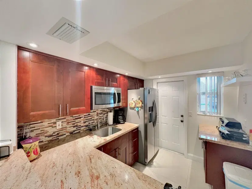 Picture of 1333 E Hallandale Beach Blvd 106, Hallandale Beach FL 33009