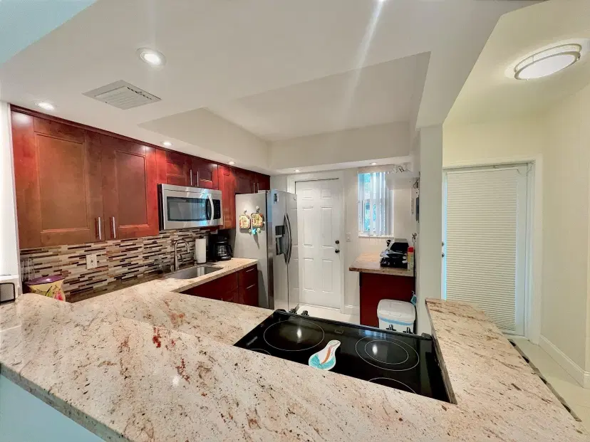 Picture of 1333 E Hallandale Beach Blvd 106, Hallandale Beach FL 33009