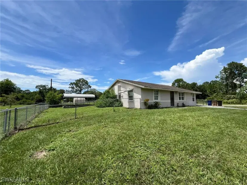 Picture of 1023 Broadway Ave, Lehigh Acres FL 33972