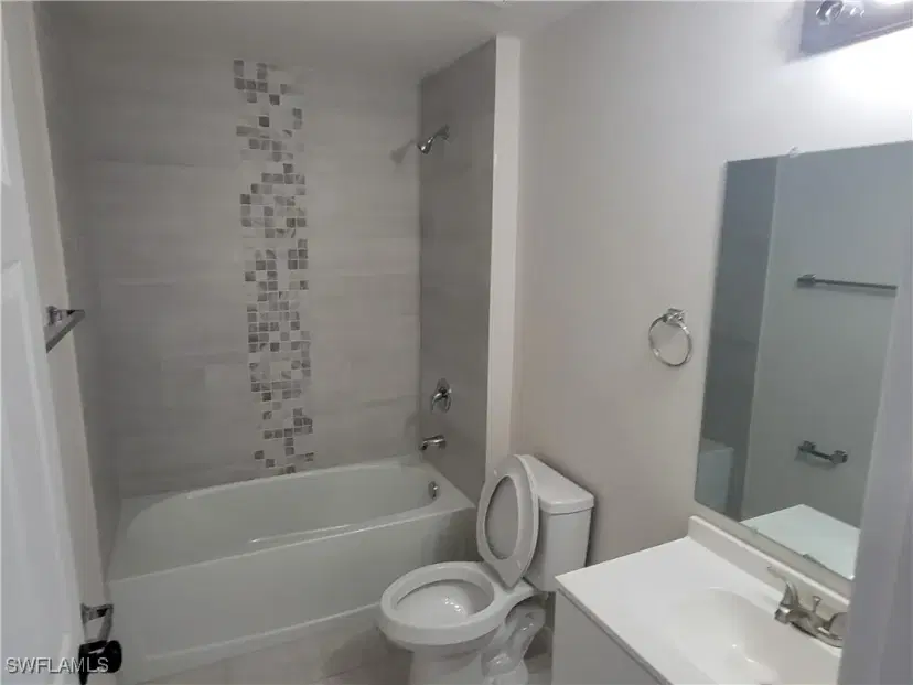 Picture of 223 NW 8Th Ter, Cape Coral FL 33993