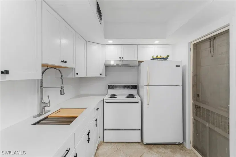 Picture of 1507 Tropic Ter, North Fort Myers FL 33903