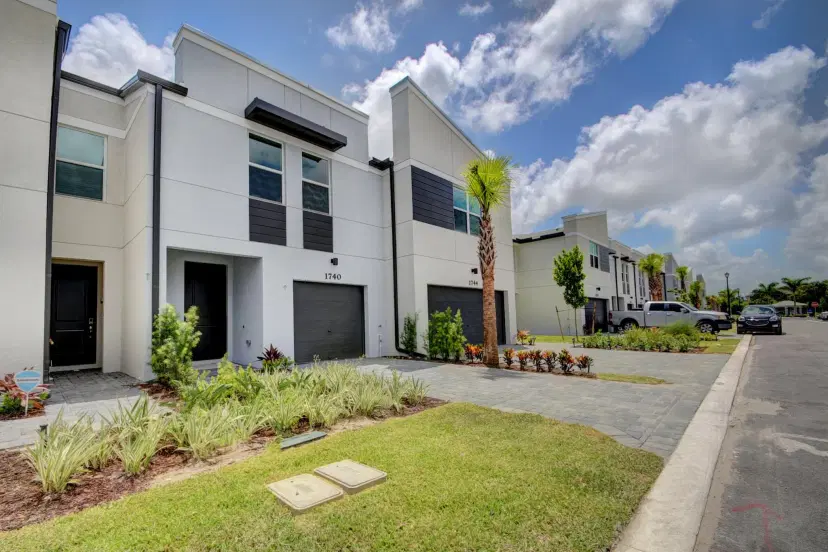 Picture of 1740 Lindley Street, Mangonia Park FL 33407